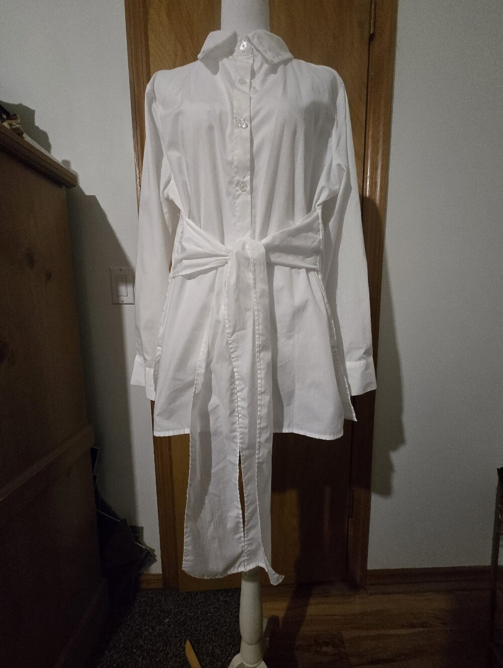 Dalin White Long Sleeve Shirt Dress with Tie Waist Size L